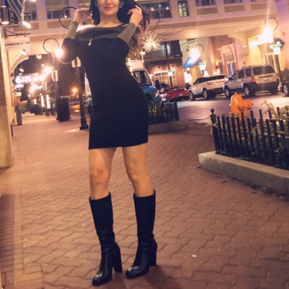 Off the shoulder bodycon dress (NYE)A